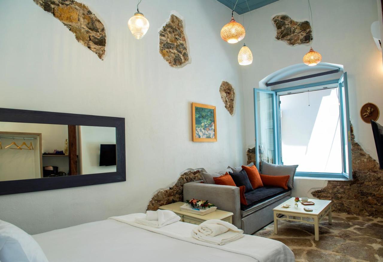 Margietta'S Suites Nafplio Ngoại thất bức ảnh