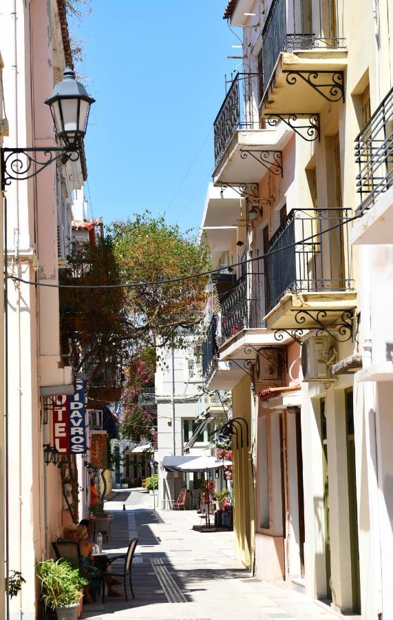 Margietta'S Suites Nafplio Ngoại thất bức ảnh